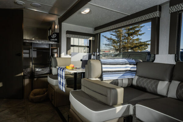 2024 Forest River  EVO Northwest Lite 2700BHX - Image 9