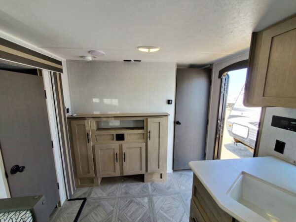 2023 Forest River Evo EVO Northwest Lite 2400BHX - Image 22