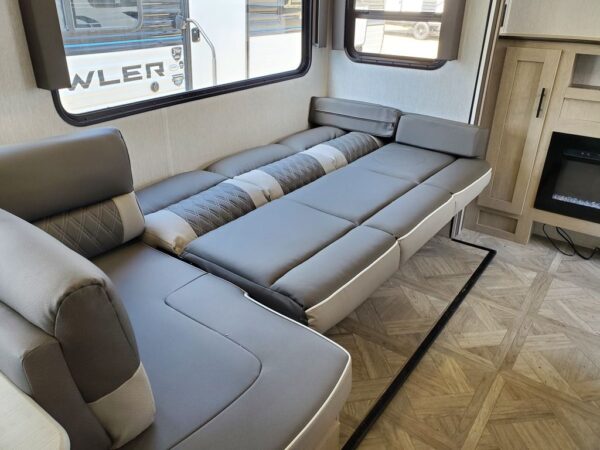 2023 Forest River Evo EVO Northwest Lite 2700BHX - Image 25