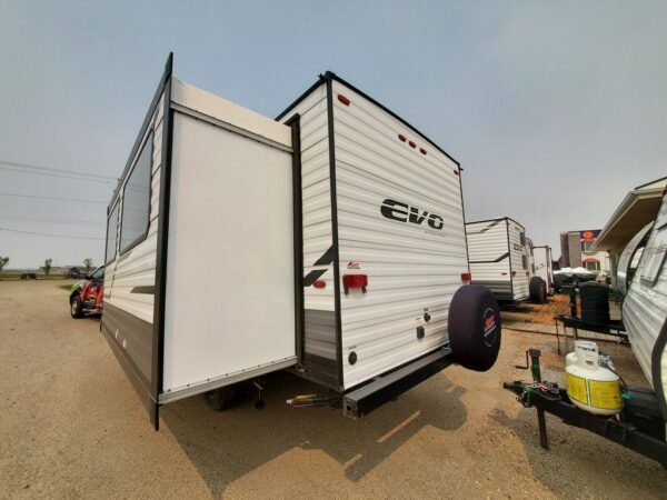 2023 Forest River Evo EVO Northwest Selects 180SS - Image 3