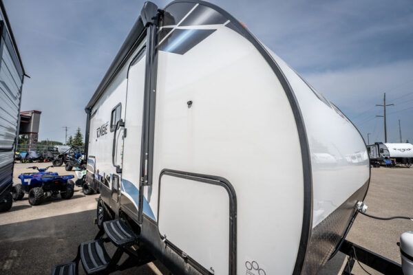2023 Forest River  Vibe 18DB - Image 5