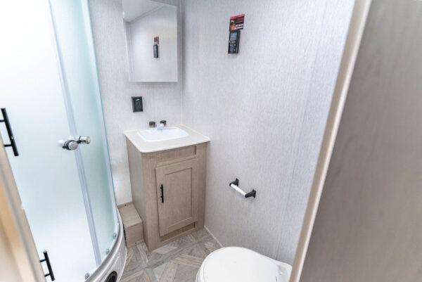 2024 Forest River Evo EVO Northwest Lite 2460RKX - Image 15