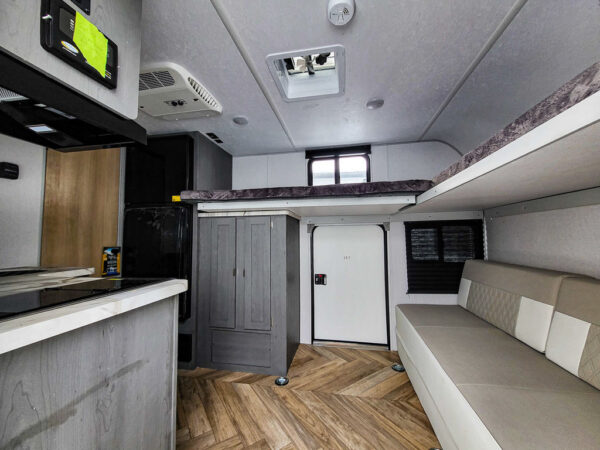 2023 Forest River  Ozark 1530VBK - Image 10