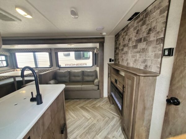 2021 Forest River Evo EVO Northwest Lite 2700BH - Image 7