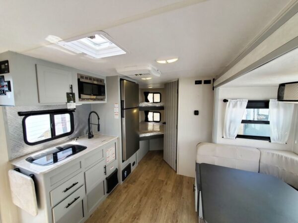 2023 Forest River Vibe West 18DB - Image 13