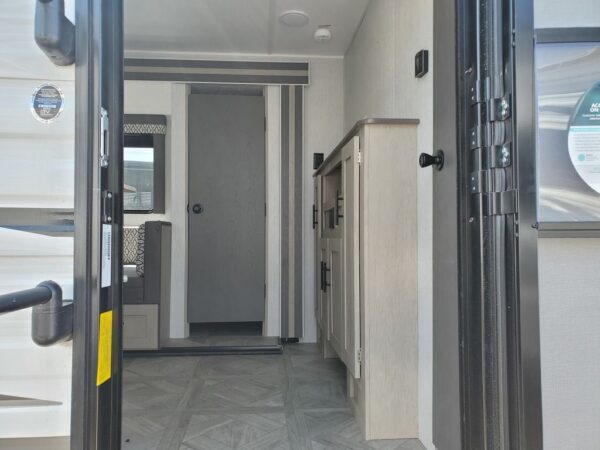 2023 Forest River Evo EVO Northwest Lite 2400BHX - Image 6