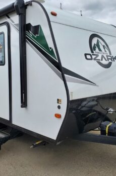 2023 Forest River Ozark 1530VBK
