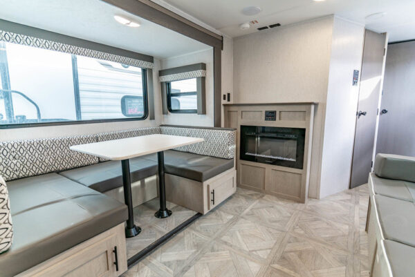 2024 Forest River Evo EVO Northwest Lite 2460RKX - Image 8