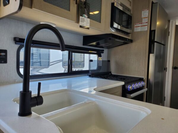 2023 Forest River Evo EVO Northwest Lite 2700BHX - Image 19