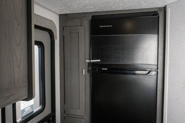 2023 Forest River Ozark 1800QSX - Image 10