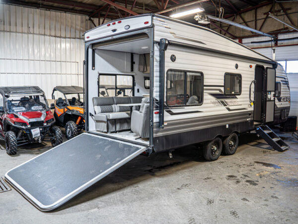 2023 Forest River Stealth CB1913