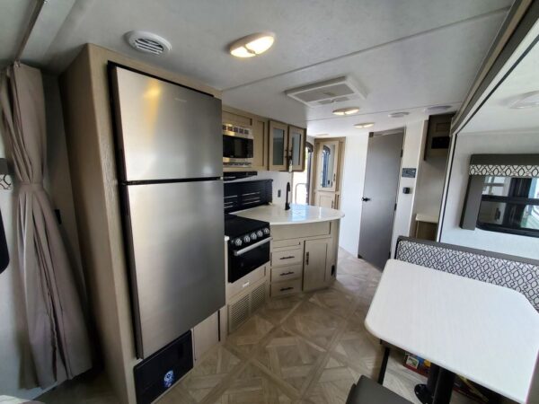 2023 Forest River Evo EVO Northwest Lite 2160RBX - Image 12
