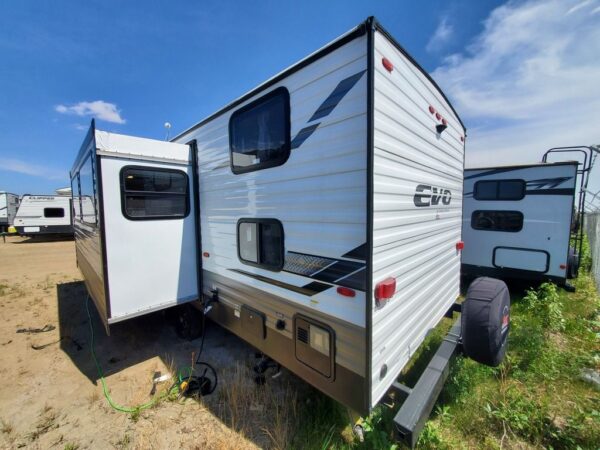 2023 Forest River Evo EVO Northwest Lite 2700BHX - Image 3