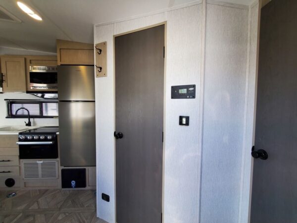 2023 Forest River Evo EVO Northwest Lite 2110RTX - Image 8