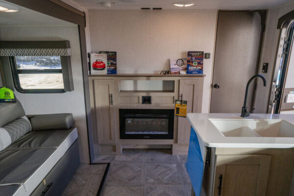 2024 Forest River  EVO Northwest Lite 2700BHX - Image 22