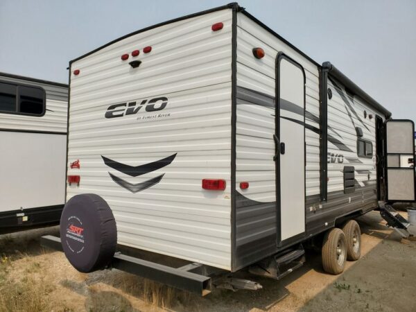2021 Forest River Evo EVO Northwest Lite 2700BH - Image 2