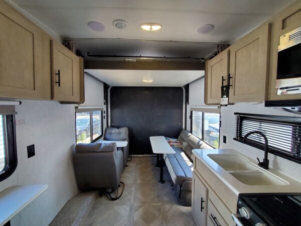2023 Forest River Evo EVO Northwest Lite 2110RTX - Image 10