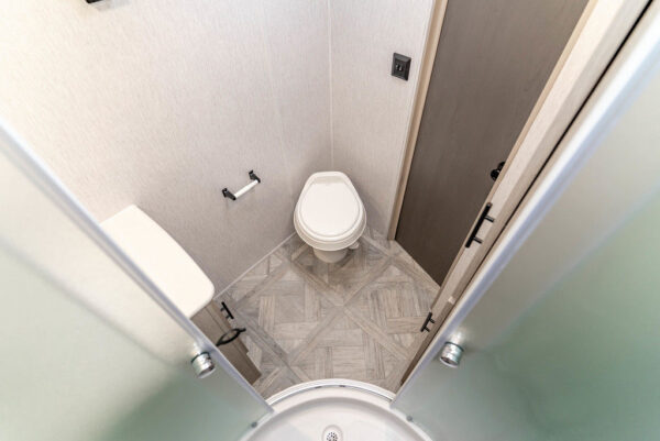 2024 Forest River Evo EVO Northwest Lite 2460RKX - Image 17