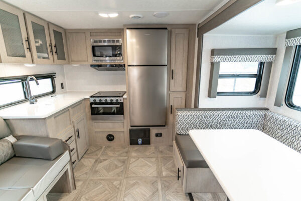 2024 Forest River Evo EVO Northwest Lite 2460RKX - Image 4