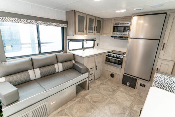 2024 Forest River Evo EVO Northwest Lite 2460RKX - Image 5